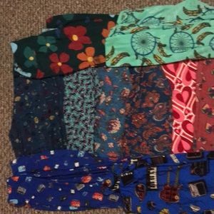 10 pairs of leggings